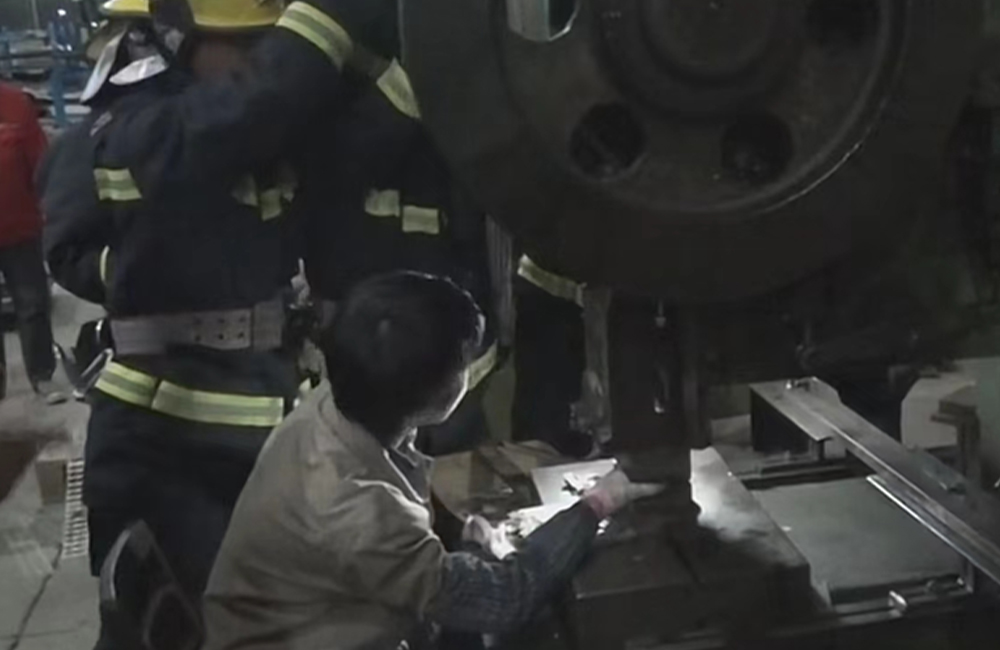 沖壓工很危險嗎？（案例解說）